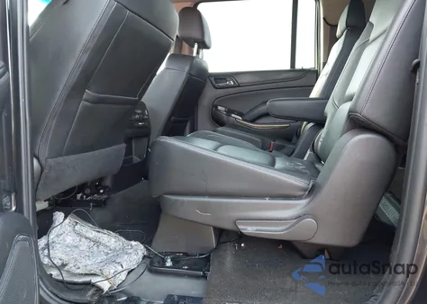 2016 Chevrolet Suburban C1500 Lt z USA, uszkodzony, nr VIN 1GNSCHKC7GR166857